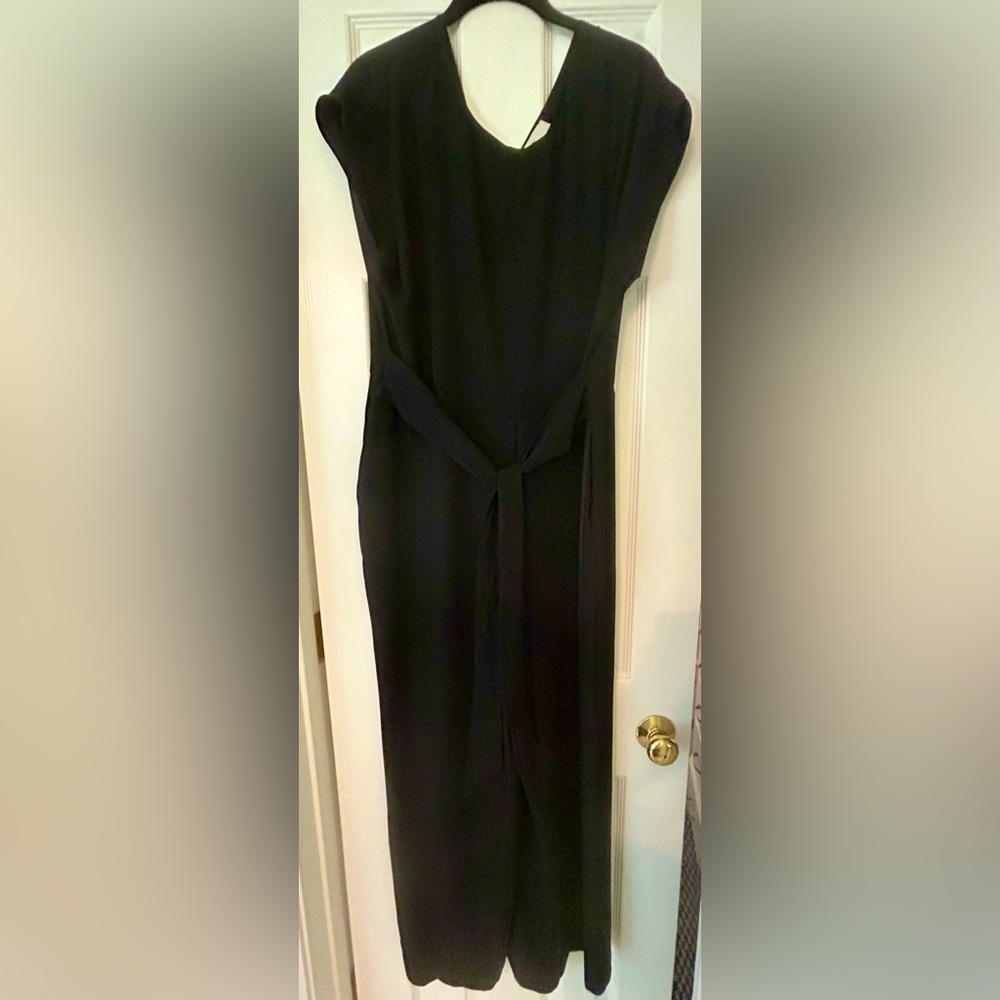 Like new black jumpsuit with pockets!